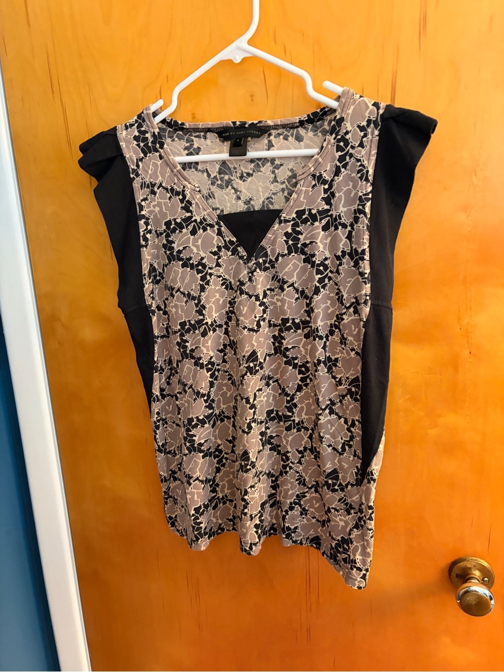 Marc by Marc Jacobs Floral Print V-Neck Tank - Black and Taupe
